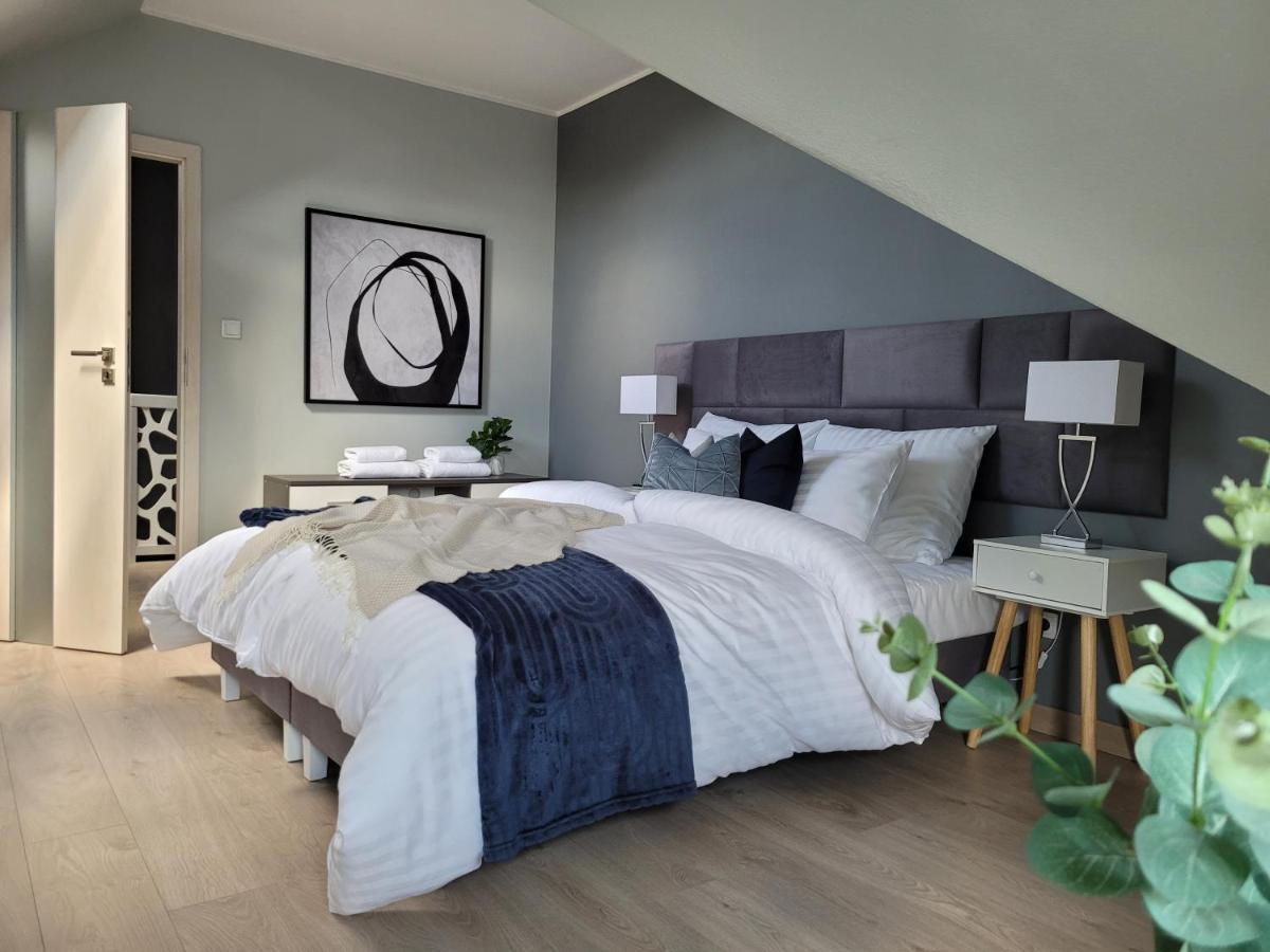 Apartament Penthouse Z Widokiem Na Sniezke I Prywatnym Parkingiem - By Spaceapart Jelenia Góra Exterior foto